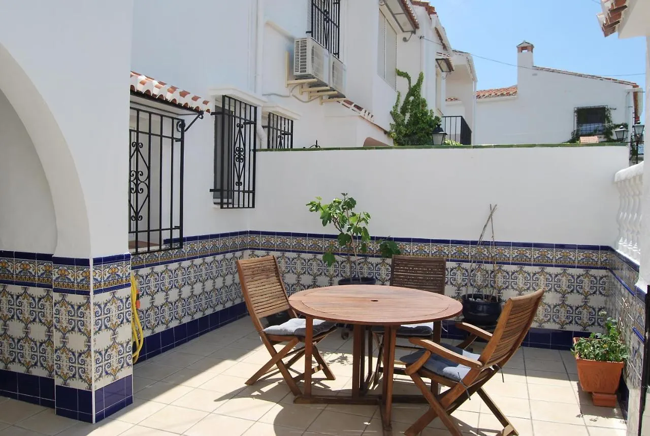 Ap322 - Mirlo Villa Nerja 0*,