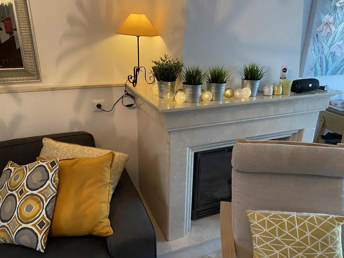 Ap322 - Mirlo Villa Nerja 0*,  Spain